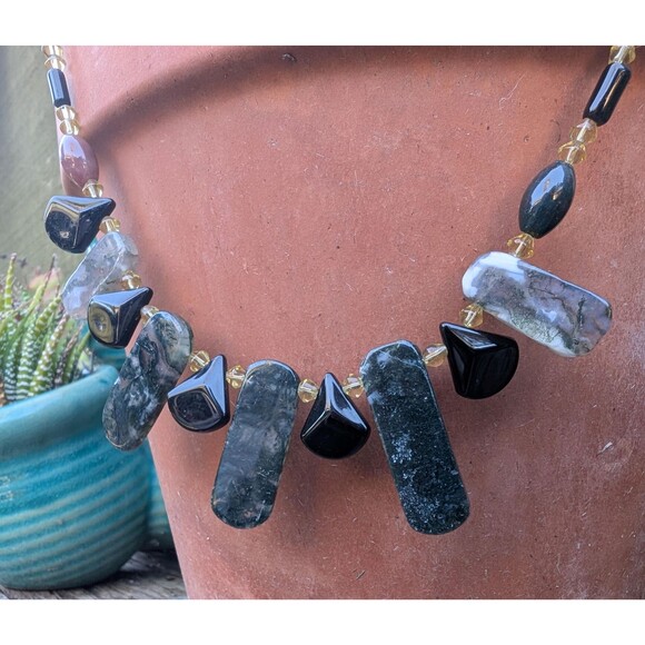 Vintage Moss Agate Beaded Stone Necklace - Picture 5 of 16